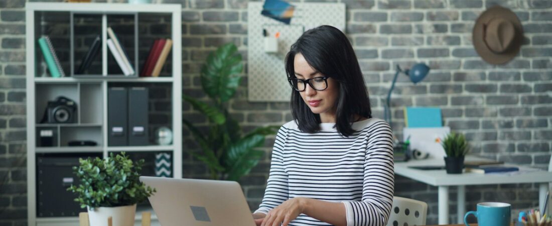 What Is an ATS-Friendly Resume? 7 Rules + Before/After Examples